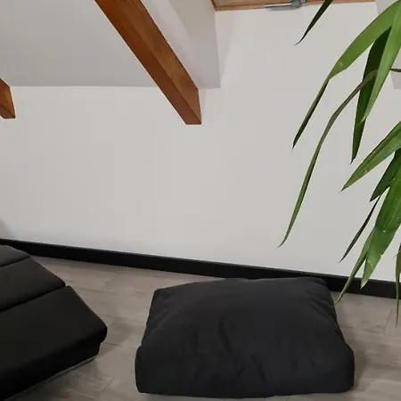 Apartment Travertin